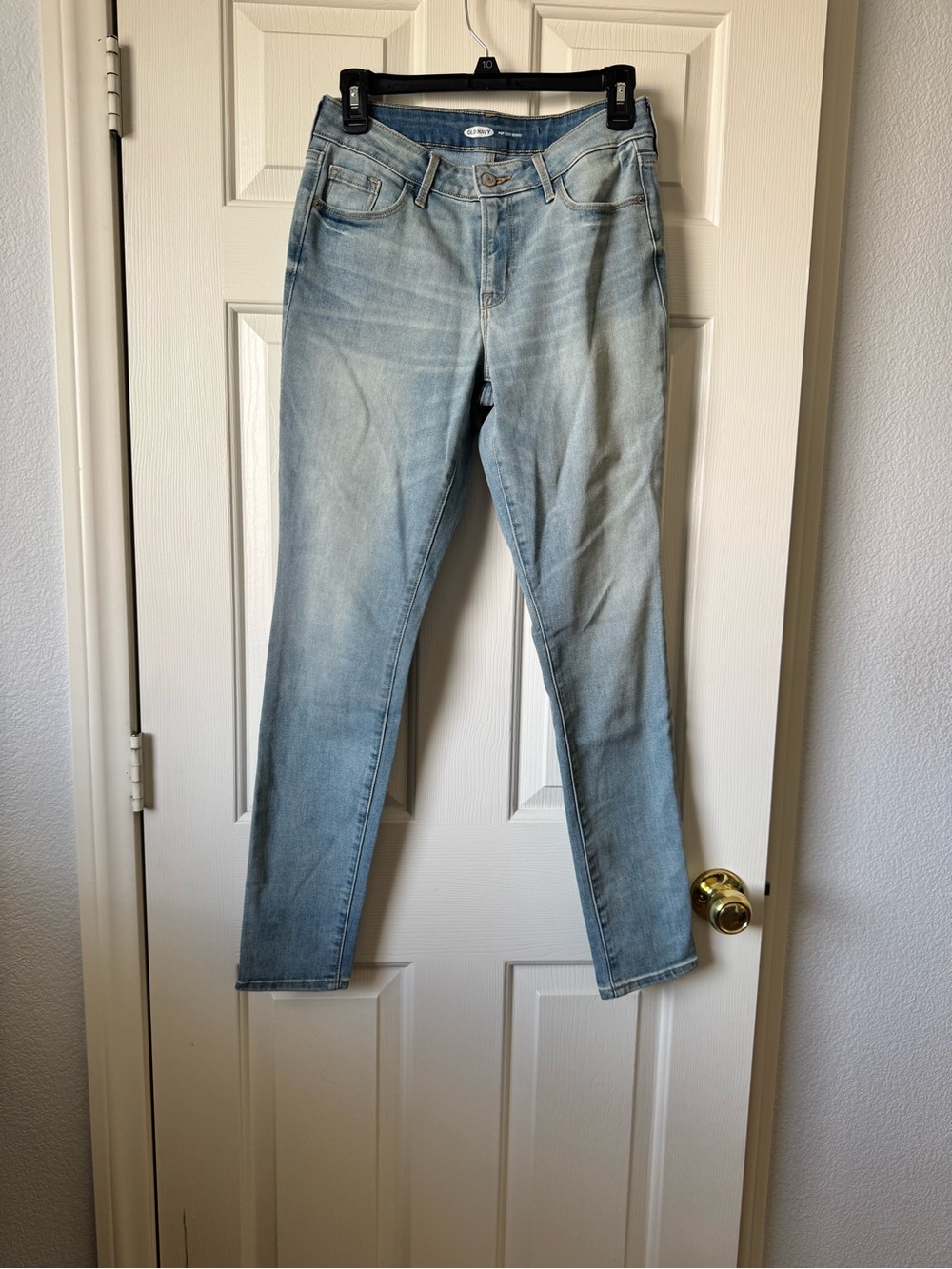 Old Navy Light Blue Skinny Jeans